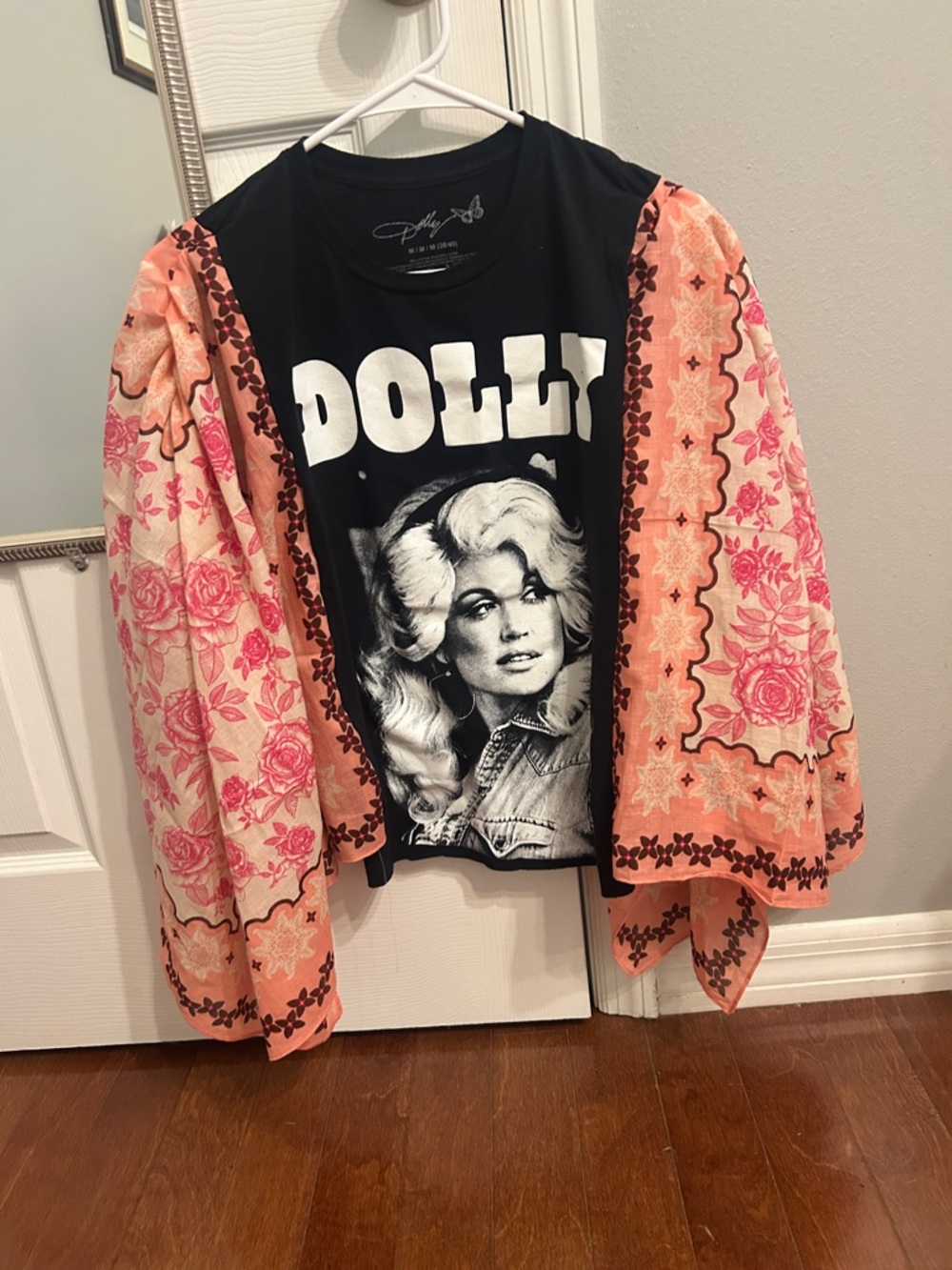 Dolly Graphic Short Sleeve Tee with Pink Floral Kimono Overlay